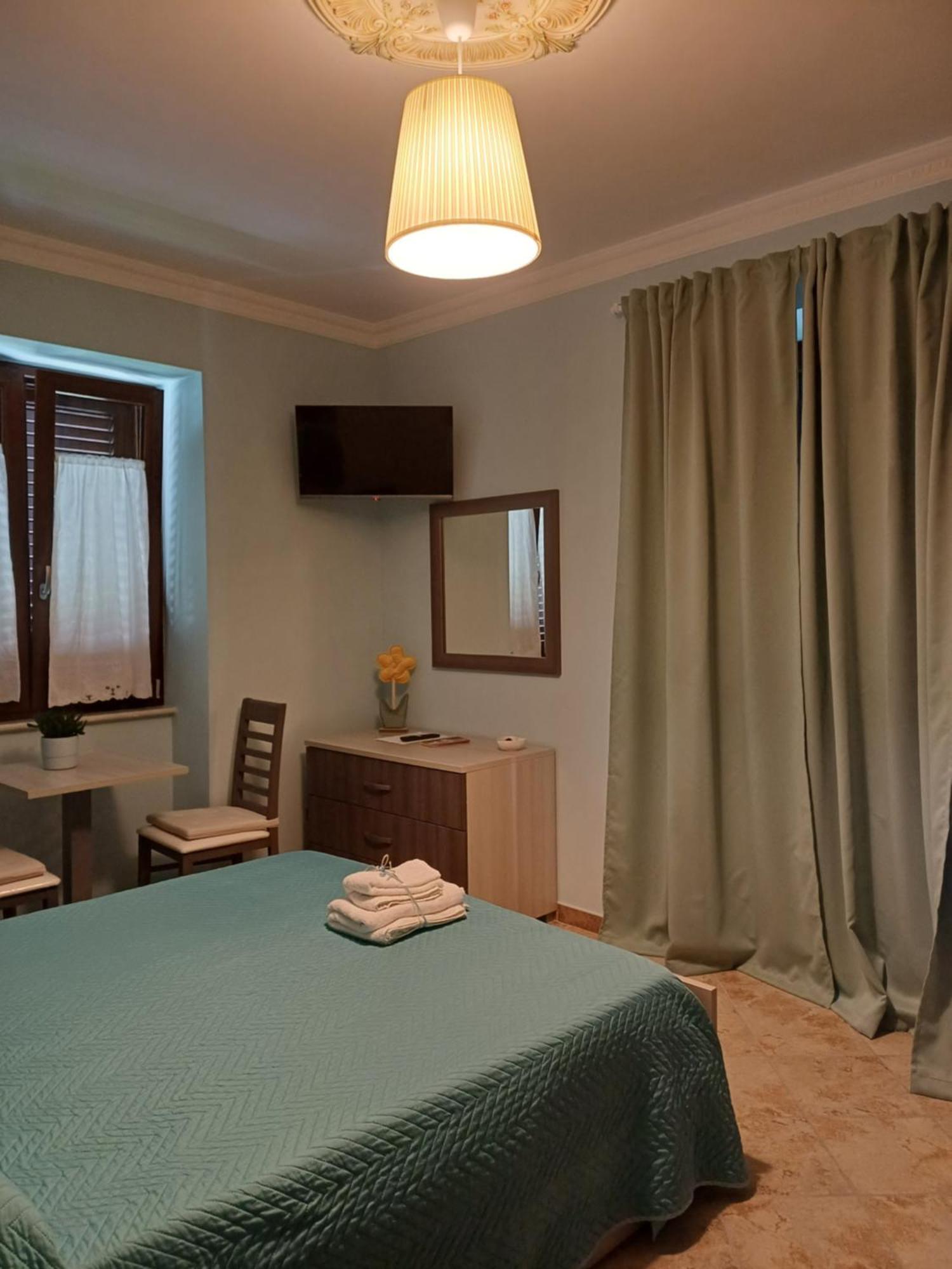 Core A Core Rooms Santo Stefano del Sole Room photo