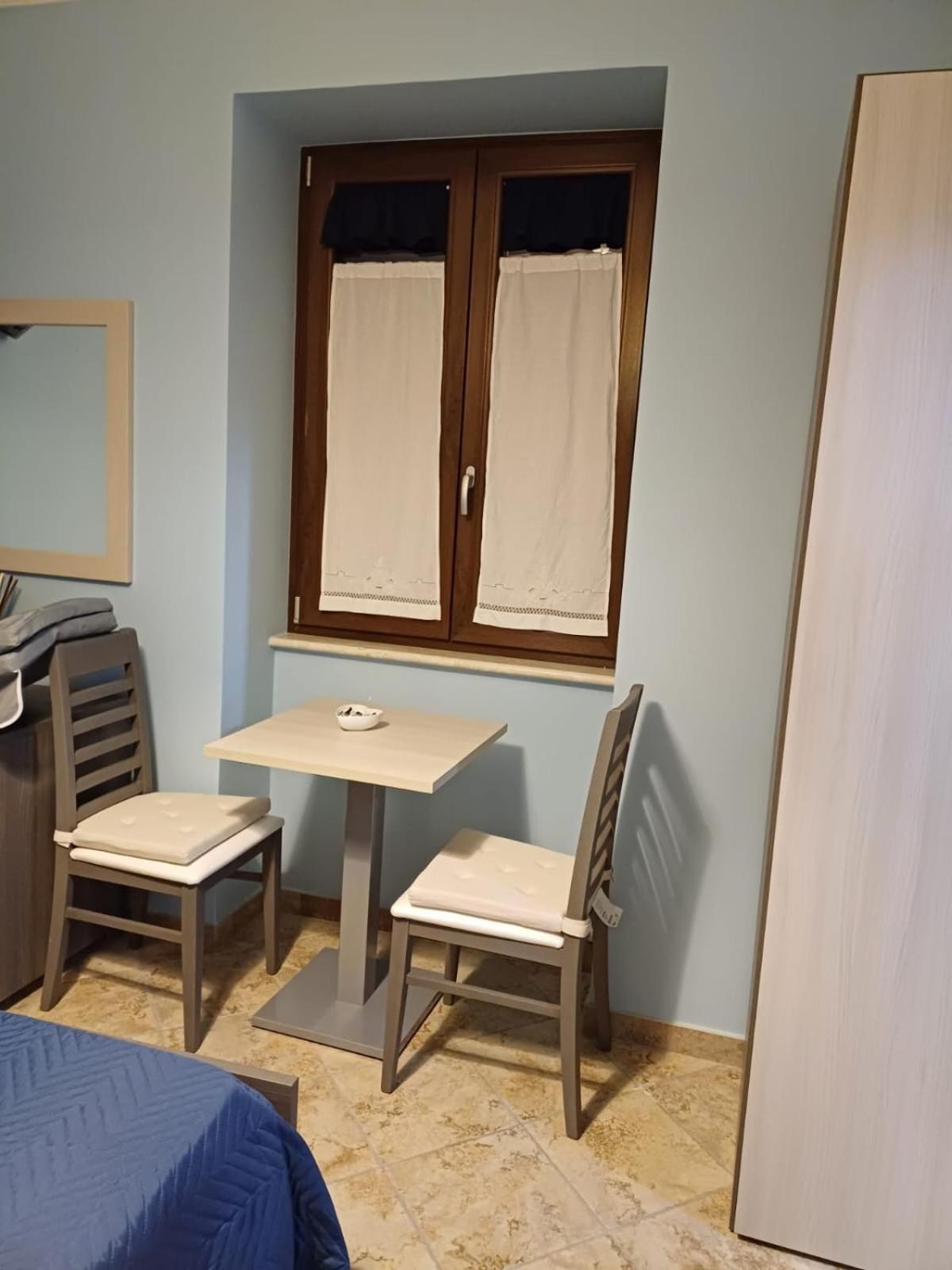 Core A Core Rooms Santo Stefano del Sole Room photo
